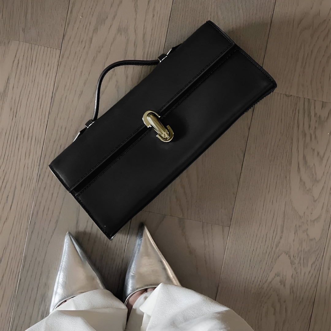 <tc>Lucia Handtasche</tc>