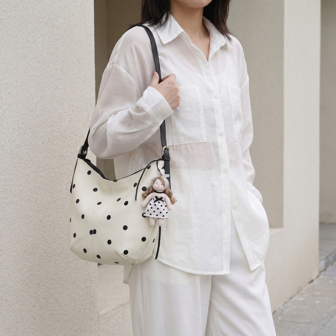 Thessaly Schultertasche