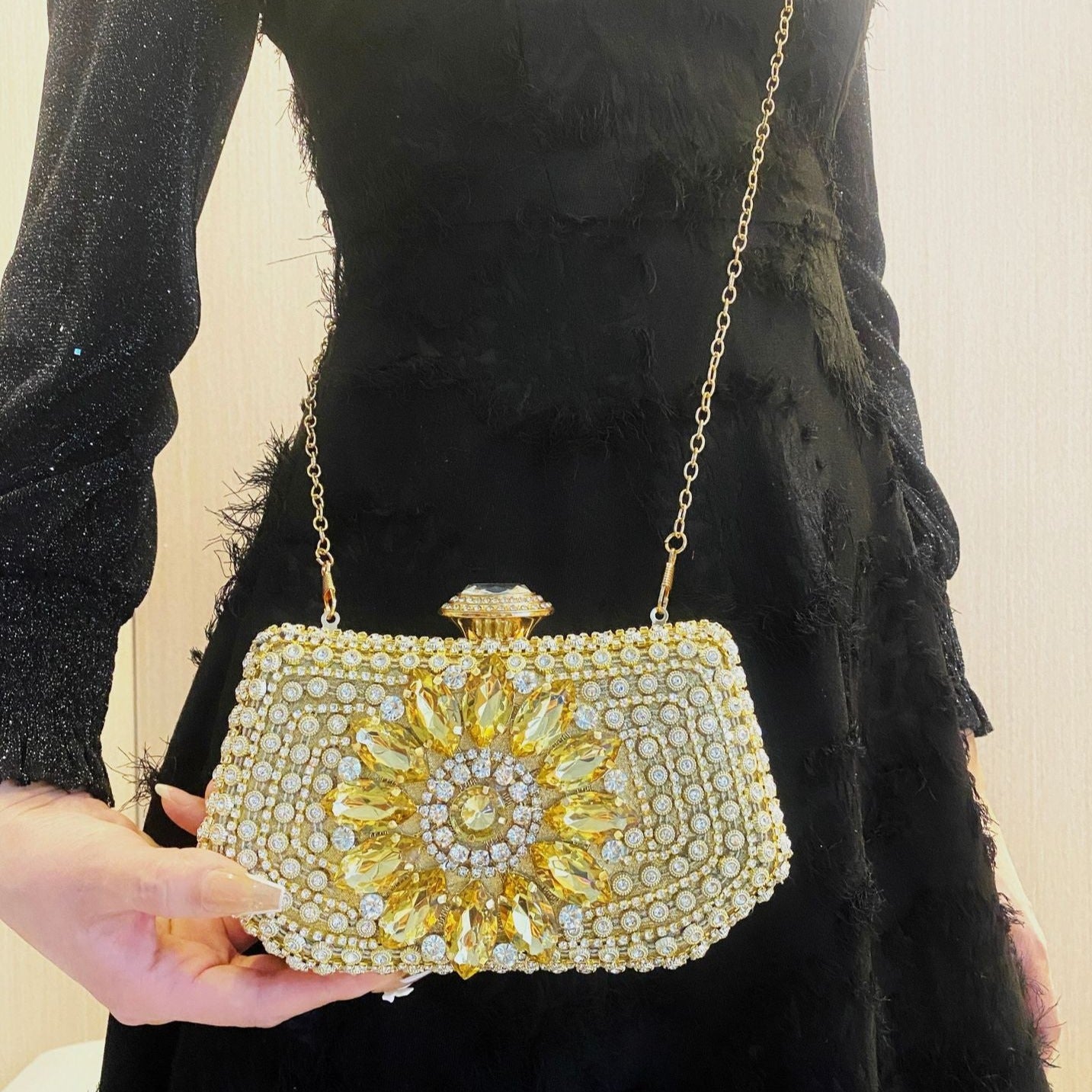 Velma Glitzernde Diamant-Clutch-Tasche