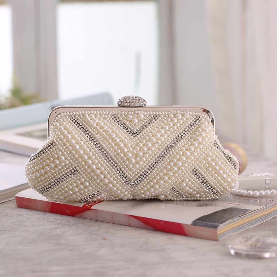 Pristine Pearl Clutch Tasche