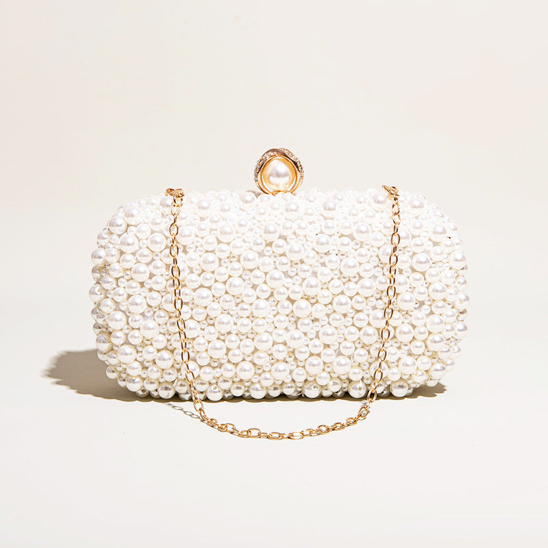 Chantal Perlen Clutch Tasche